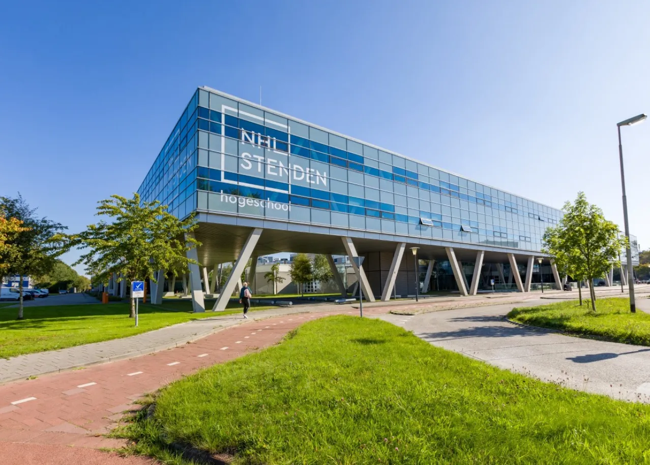 Gebouw NHL Stenden Hogeschool